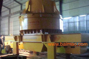 新型反擊式復合破碎機 高效破碎碎石解決方案